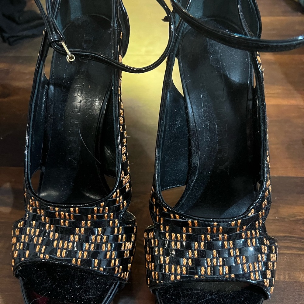 Burberry Platform Heels, Size 7.5 (37.5), excellent condition, worn once